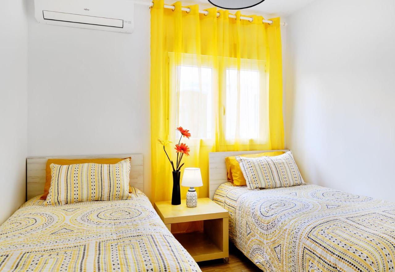 Family Bungalow La Zenia Beach Dehesa de Campoamor  Exteriör bild