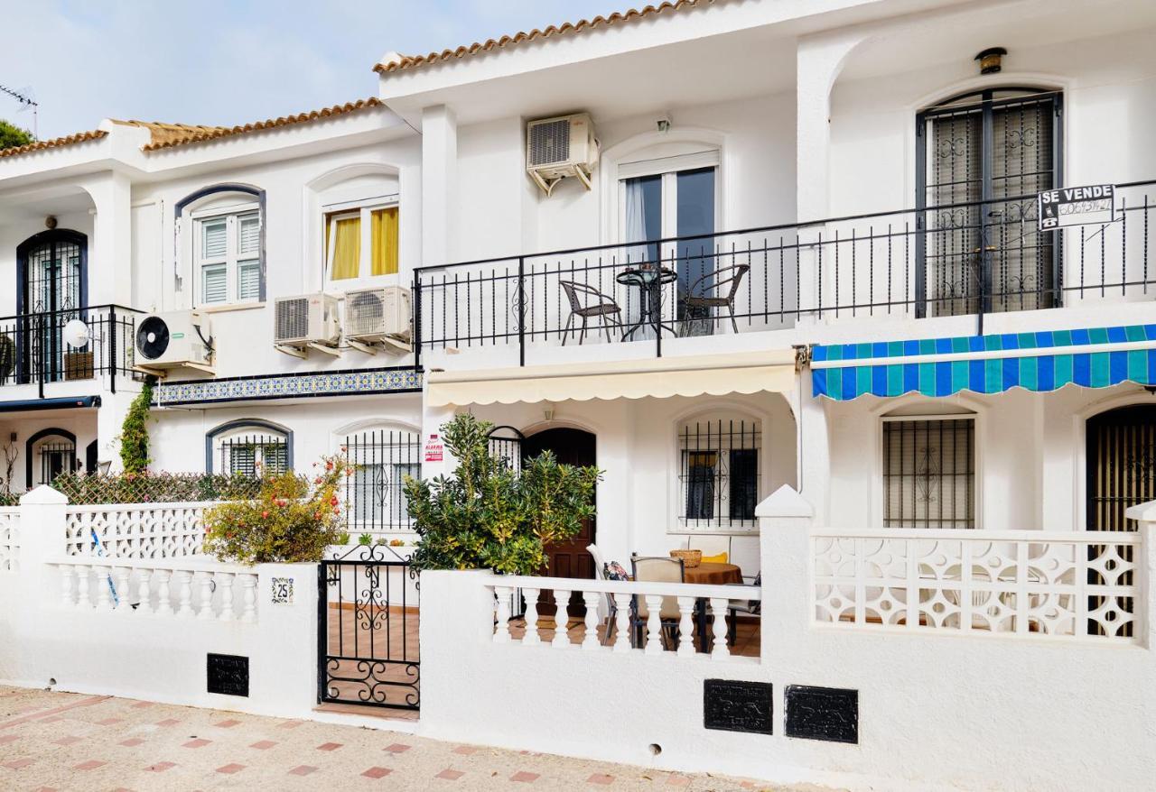 Family Bungalow La Zenia Beach Dehesa de Campoamor  Exteriör bild
